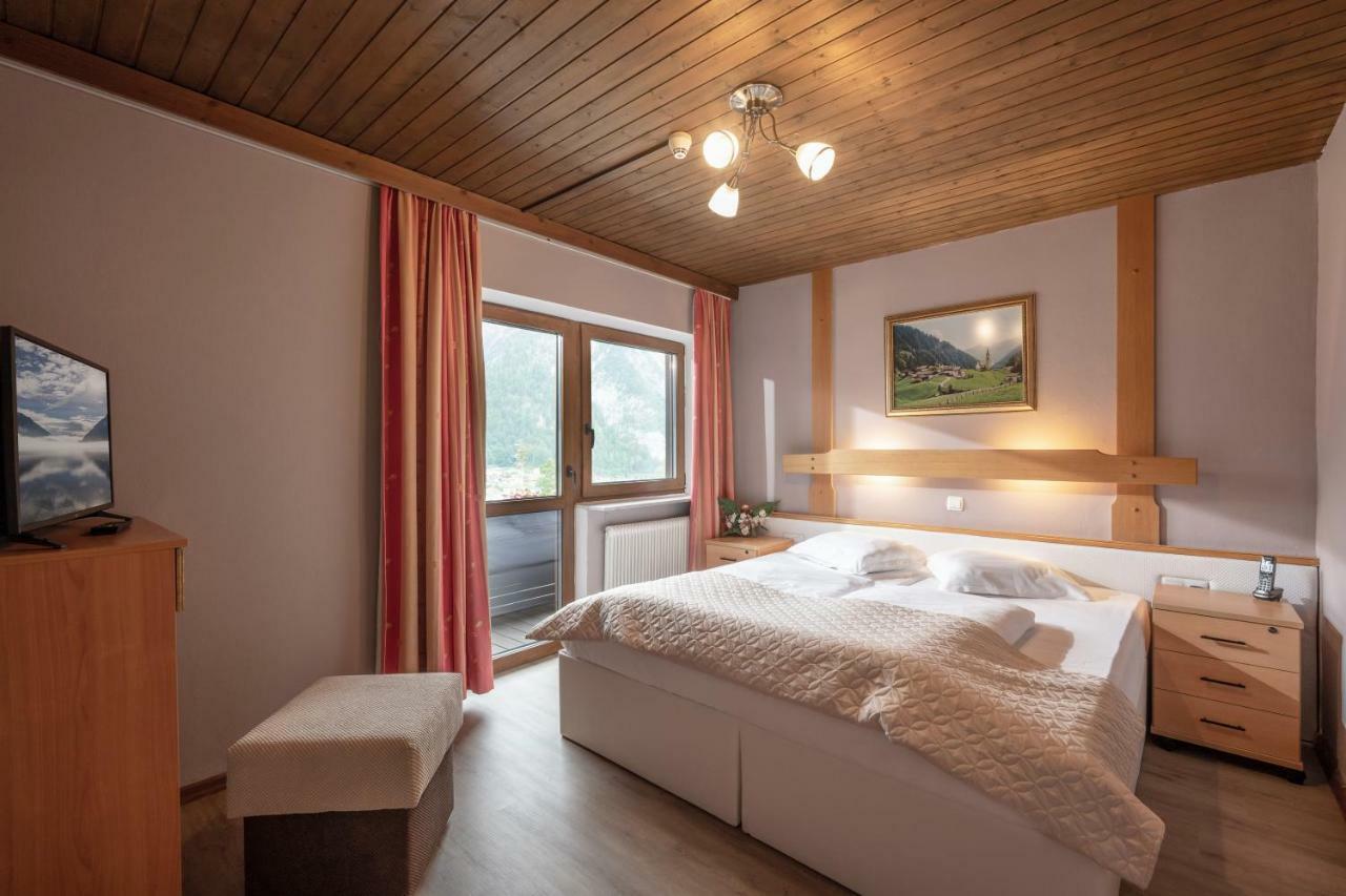 Alpenhotel Edelweiss 3*